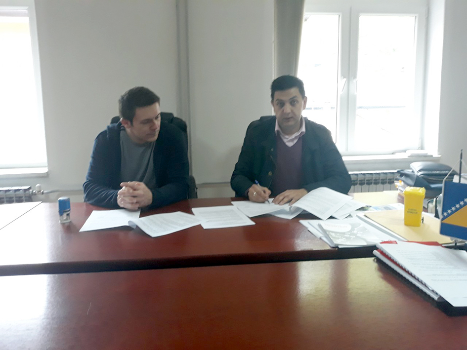 IMG 9a1297d13973a90b959931ce4d2d98f4 V